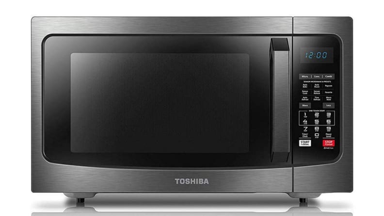 The Toshiba EM131A5C-BS is a countertop model with 1,000 watts of power.
