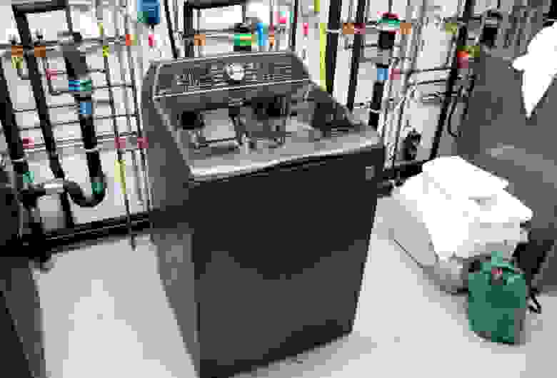 One of the best top-load washers that we've tested is a GE Profile