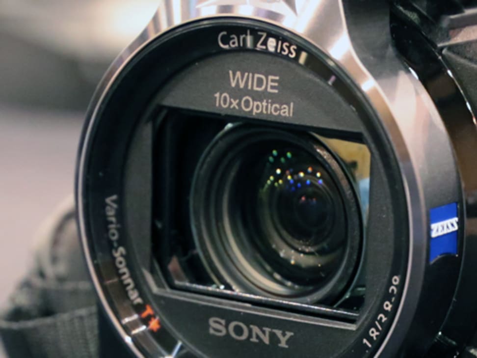 Sony Handycam PJ790V First Impressions Review - Reviewed