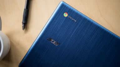 With its zippy performance, long battery life, and indigo blue exterior, this Acer has a lot going for it.