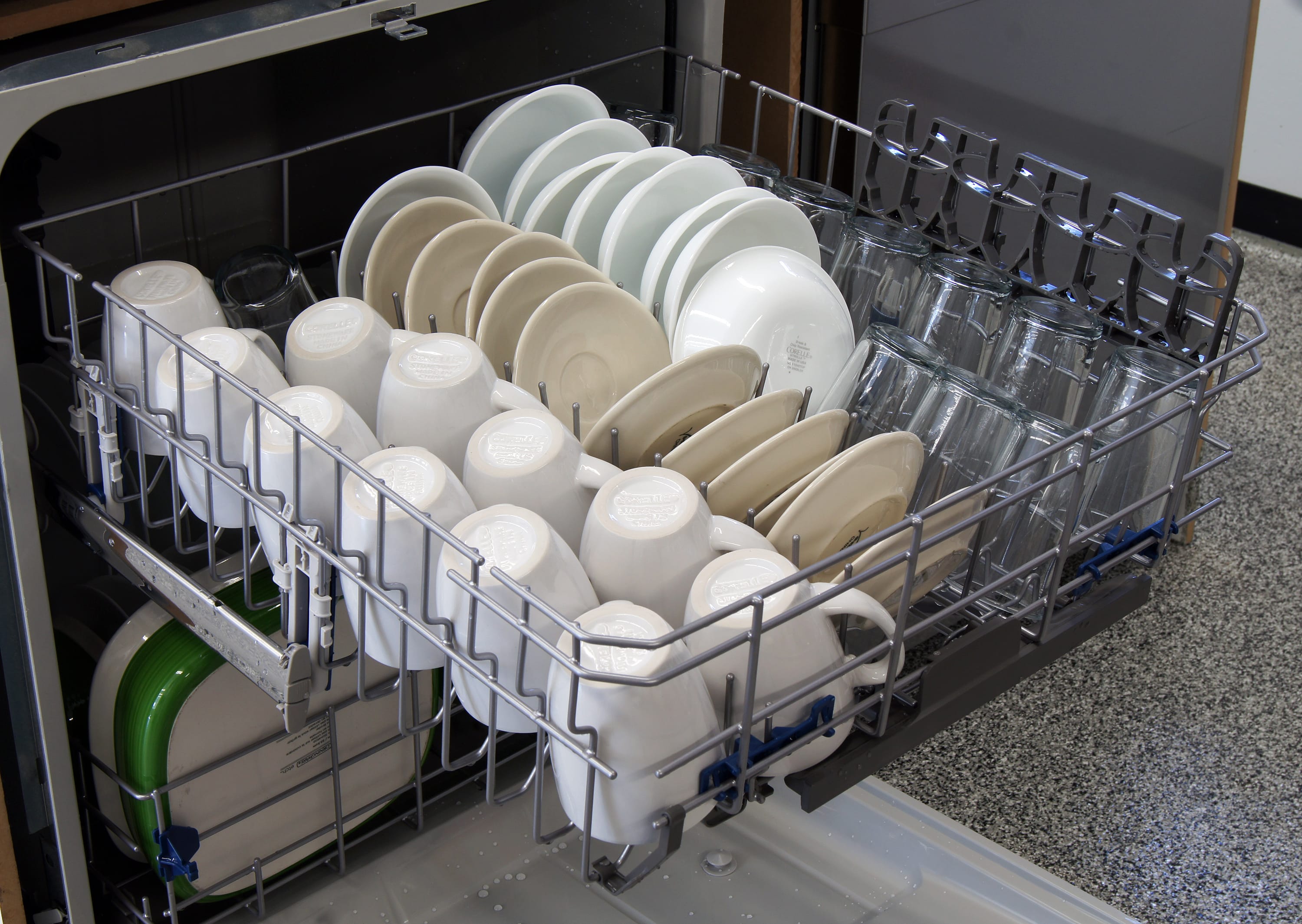 Whirlpool Gold WDT720PADM Dishwasher Review Dishwashers