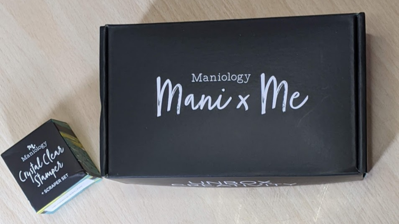 Maniology box