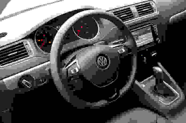 2015 Volkswagen Jetta interior dashboard