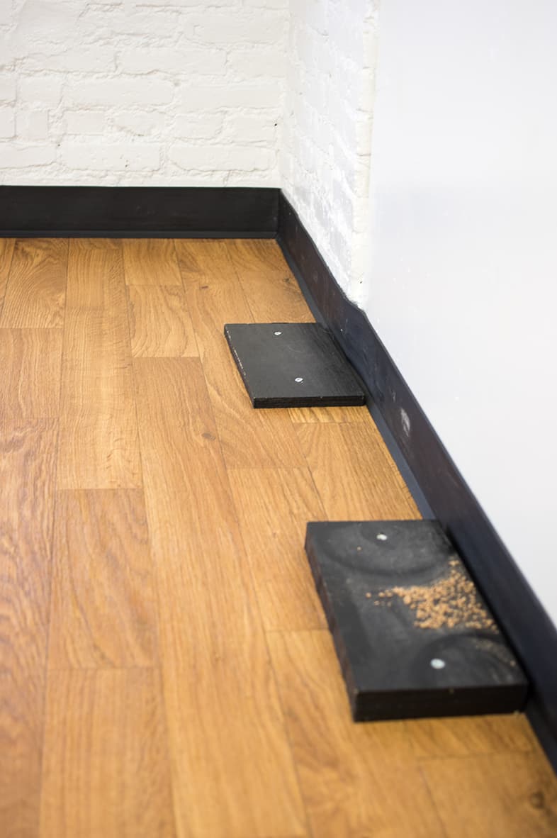 Ground cork placed on some of the wooden risers.