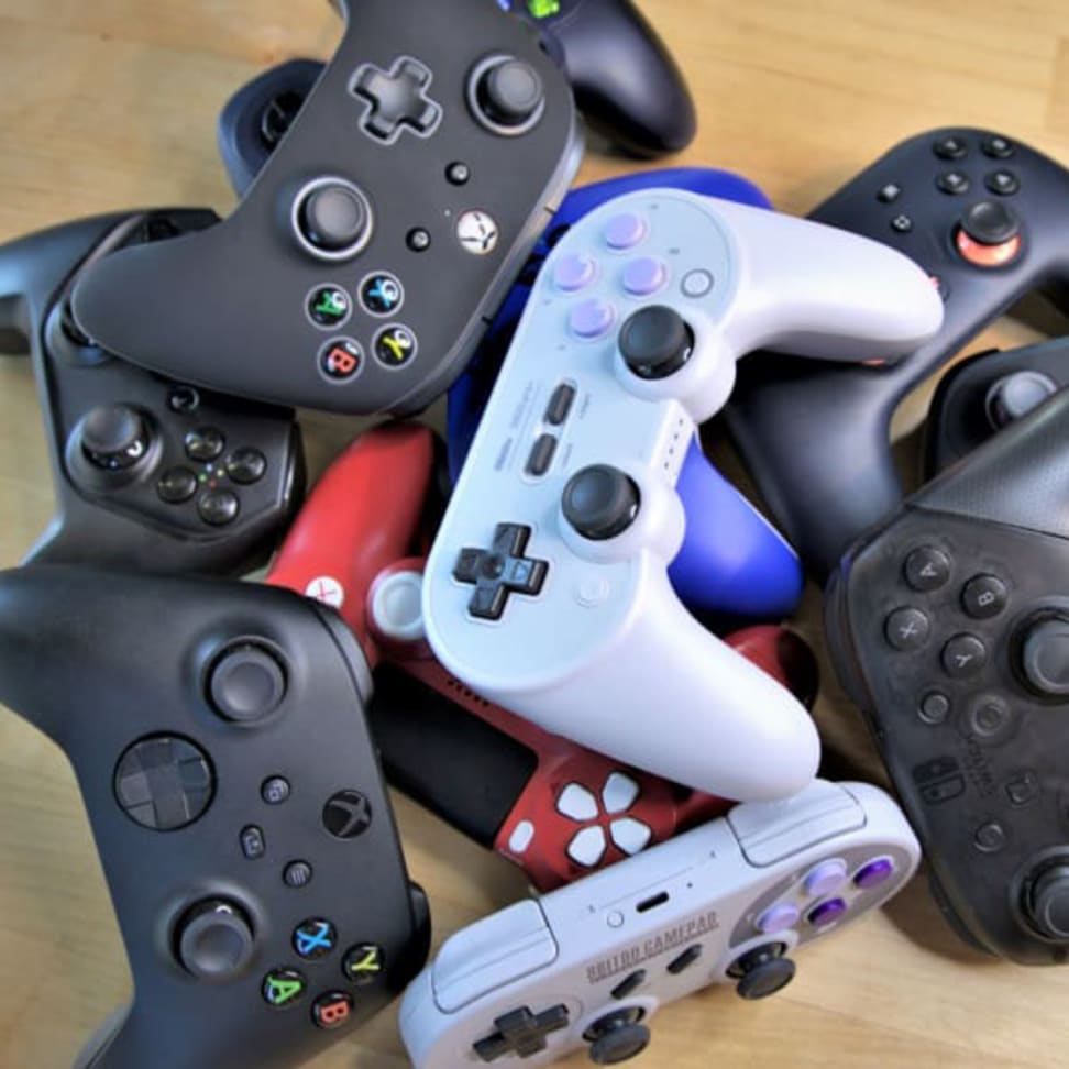 8 Best PC Gaming Controllers of 2023