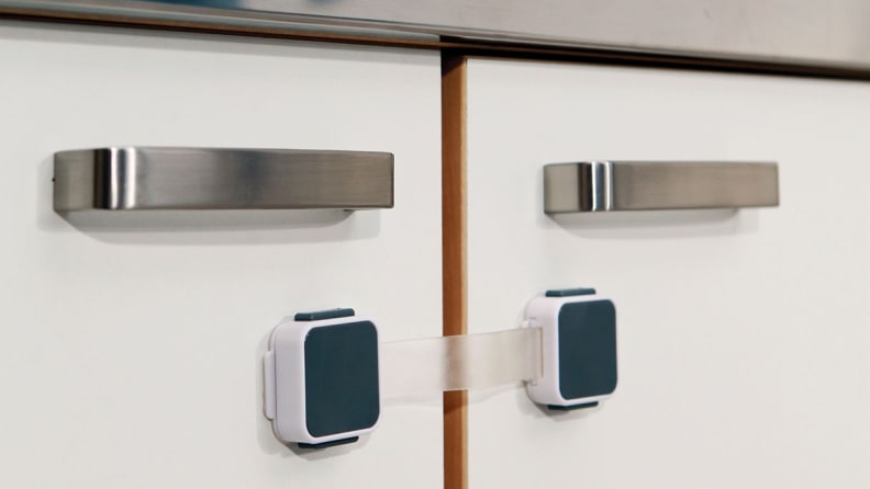 Munchkin Xtraguard Dual Action Multi Use Latches