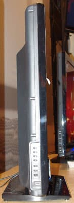 JVC_LT-42P300_left.jpg