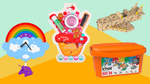 四个玩具:一个彩虹摩登驼鹿Popclox时钟，一套Klee圣诞化妆品套装，一个Make-A-Fort和一盒K'nex