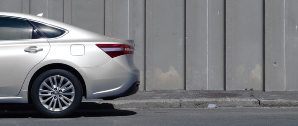 Product Image - 2013 Toyota Avalon Hybrid Limited