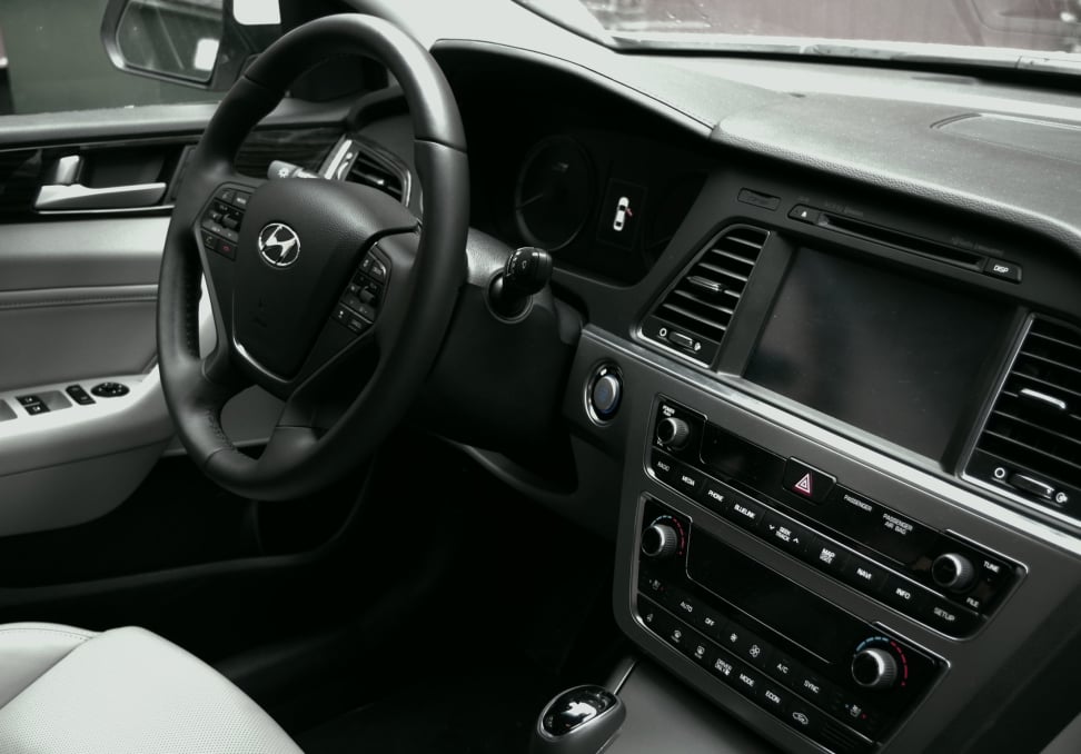 2016 Hyundai Sonata Plug-In Hybrid Interior