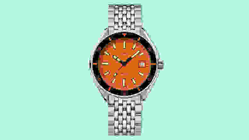 Best luxury watch brands for men: Doxa Sub 200 Professional