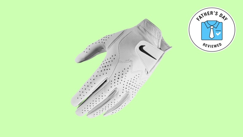 white golf glove