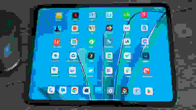 The OnePlus Pad tablet's display... on display.