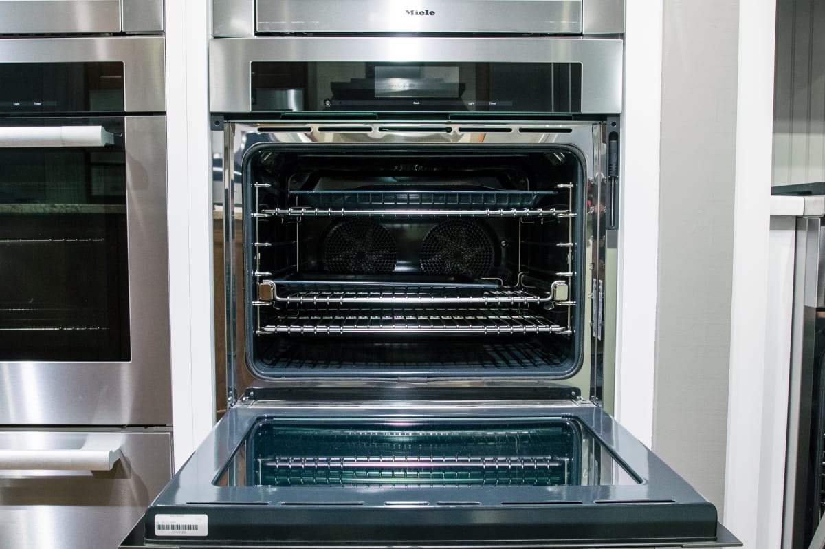 Miele H 6780 Bp2 Electric Double Wall Oven Review Reviewed Luxury