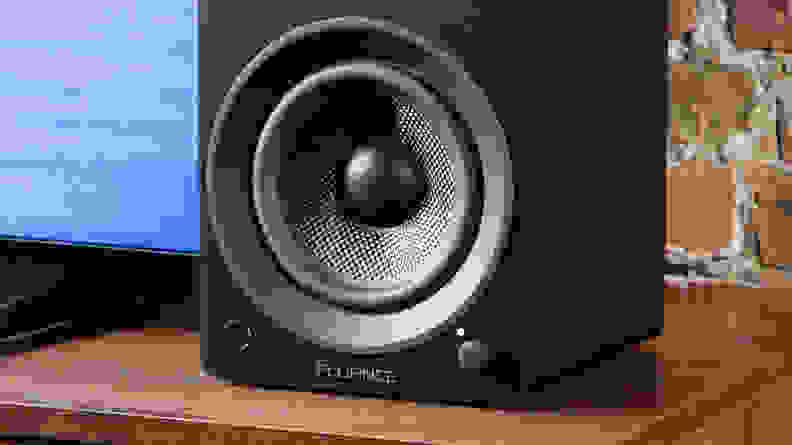 A close-up of on of the speaker cabinets.