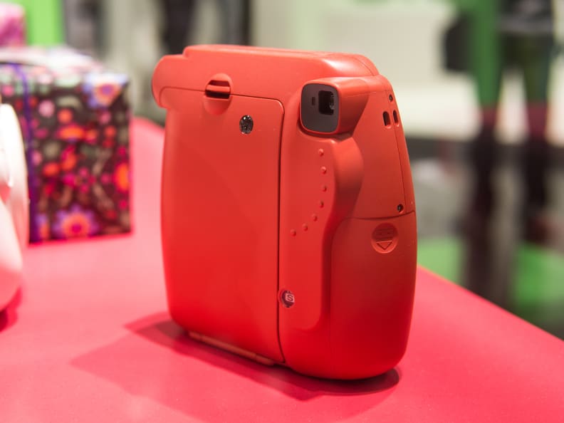 Instax Mini 8 (Raspberry) – Back Side