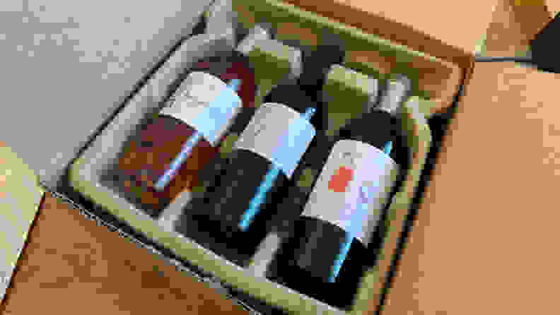 Blue Apron Wine Box