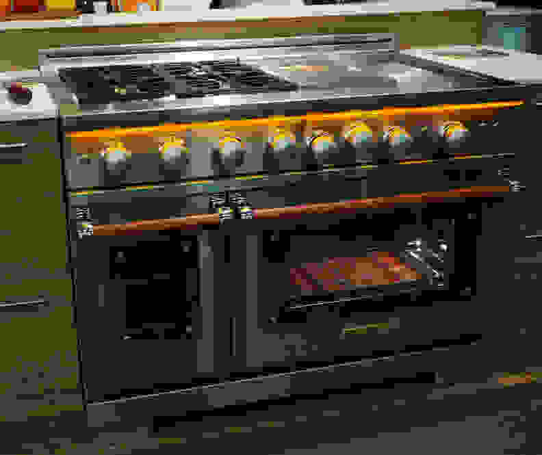 Caliber dual-oven range