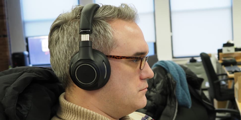 Plantronics Backbeat Pro In Use