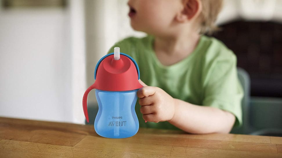 When to introduce a sippy cup