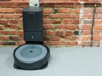 The docking station of the iRobot Roomba i3+ is quite tall