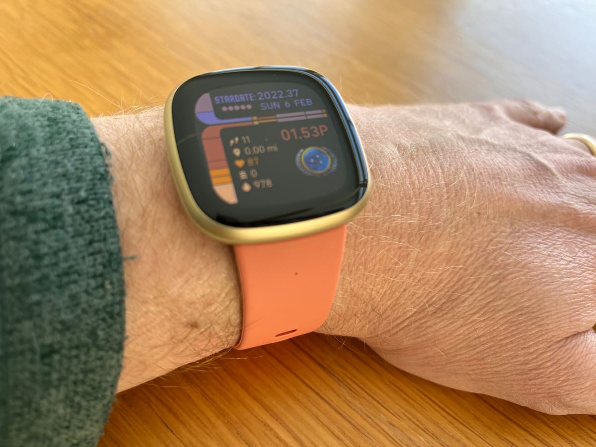 Simuler Matematik bekendtskab Fitbit Versa 3 Smartwatch Review - Reviewed