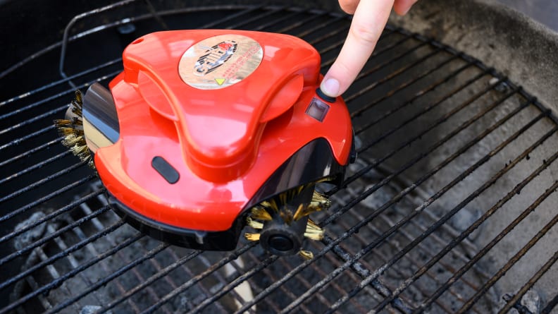 The Grillbot Is Like a Roomba That Cleans Your BBQ Grill