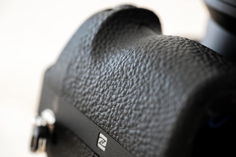 Sony-A7-II-Review-Grip-Texture.jpg