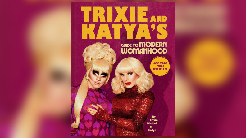 Trixie和Katya《现代女性指南》的封面艺术。