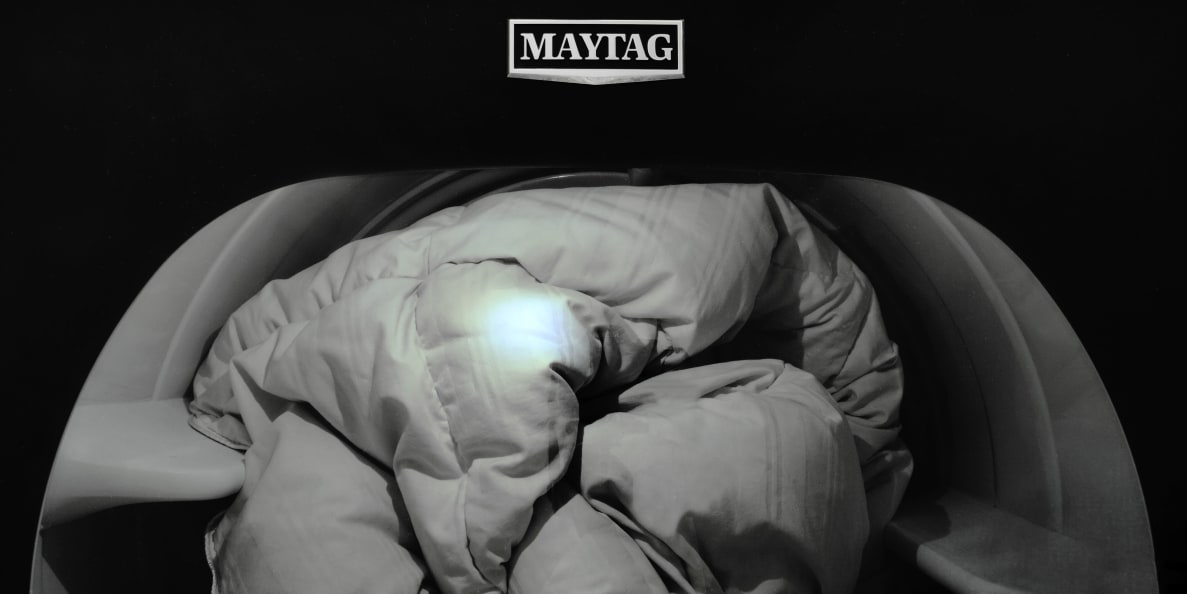 Maytag Bravos XL MGDB835DW 8.8-Cu.Ft. Gas Dryer