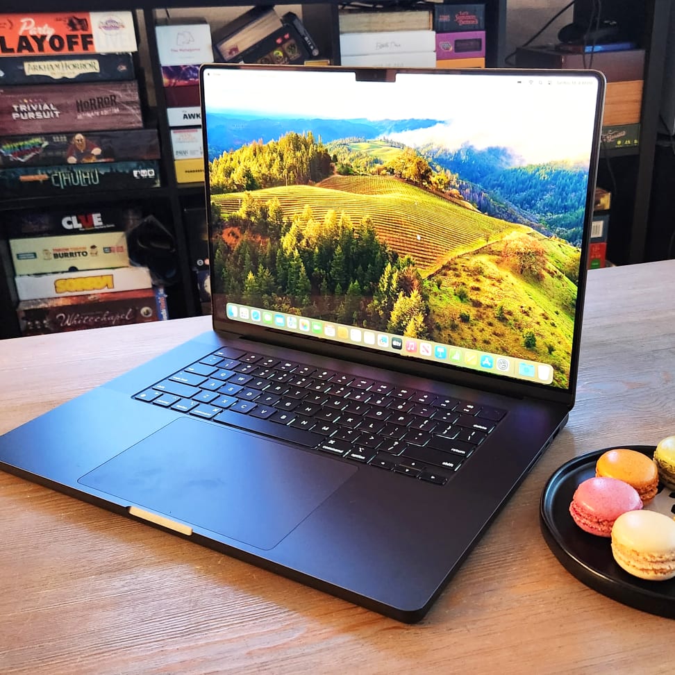 Apple 16-inch MacBook Pro (Late 2023) Review: M3 Max Domination : r/apple