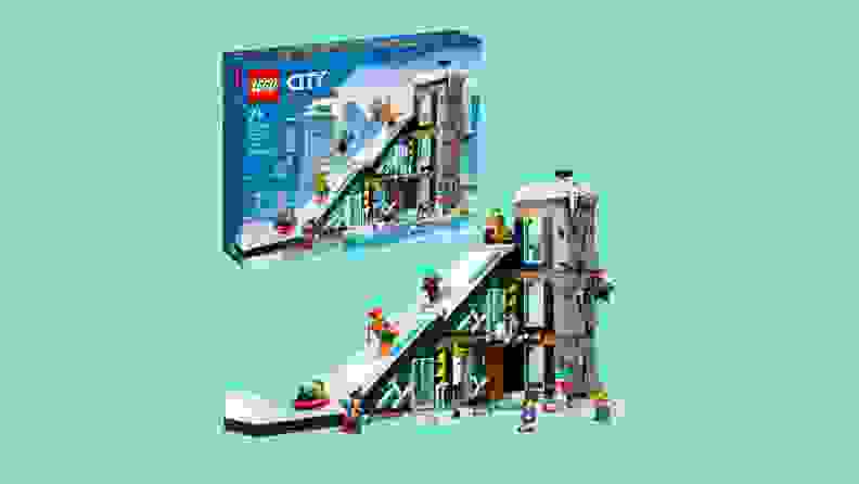 The Lego City Ski and Climbing Center and a built set.