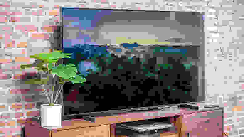 The Samsung AU8000 displaying 4K content in a living room setting