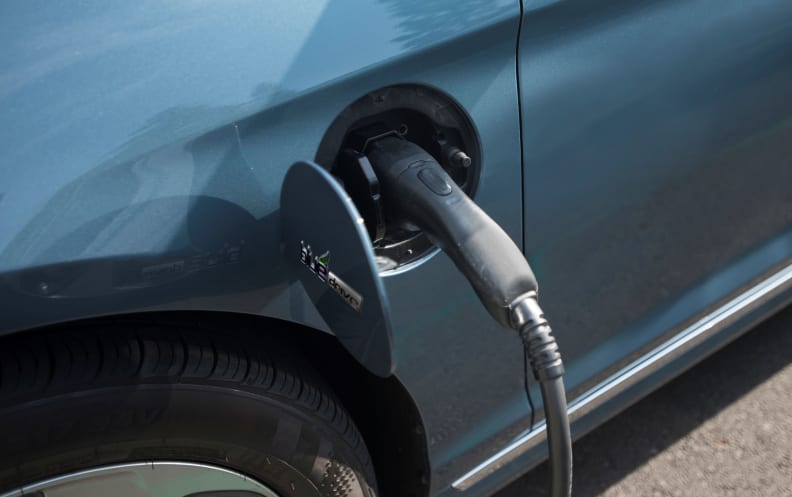 2016 Hyundai Sonata Plug-In Hybrid Charging Port