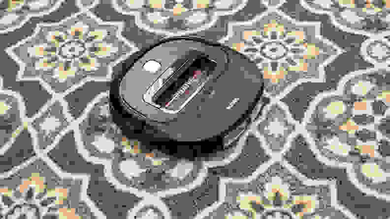 The Eureka Groove is a lightweight and svelte robot vacuum.