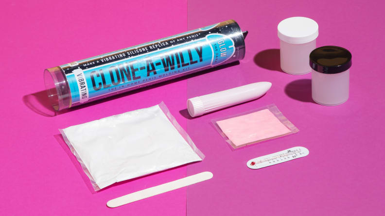 Contents of the Clone-a-Willy