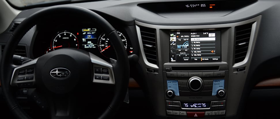 Product Image - 2013 Subaru Outback 2.5i Premium