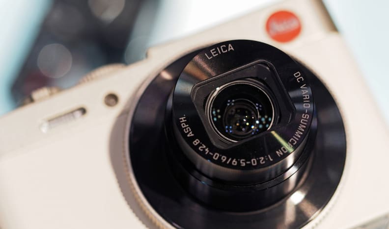 Lens_cropped.jpg