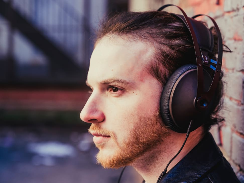 Massdrop x Meze 99 Noir Headphones Review Reviewed