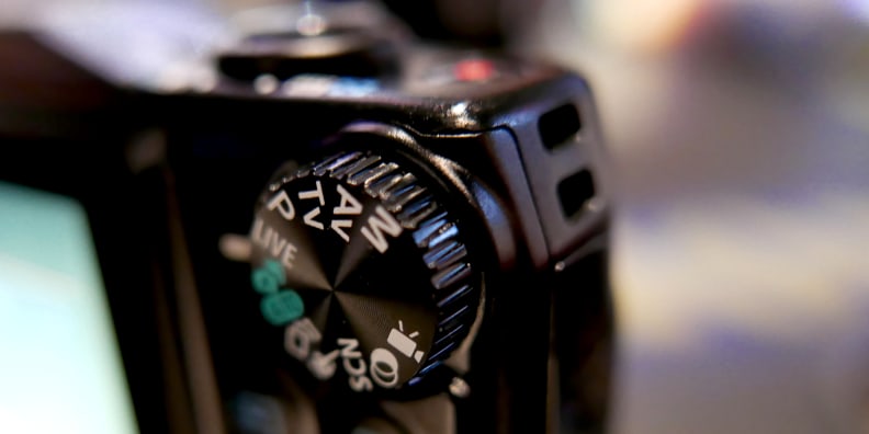 The body of the SX710 hasn't changed since last year, with the same physical mode dial on the back.