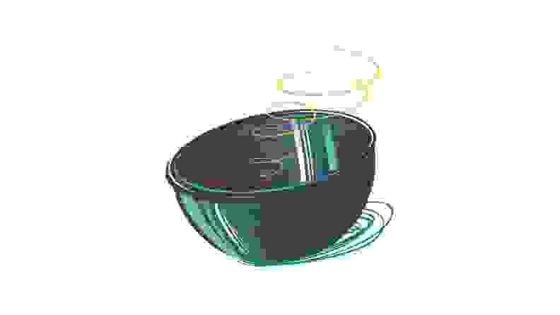 An illustration of a set of nesting metal mixing bowls.