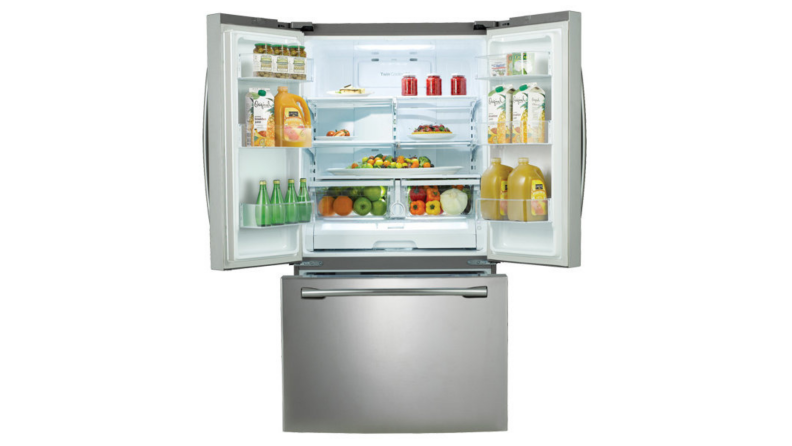 Samsung RF260BEAESR French door refrigerator open