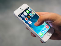 The Apple iPhone SE design is identical to the iPhone 5s