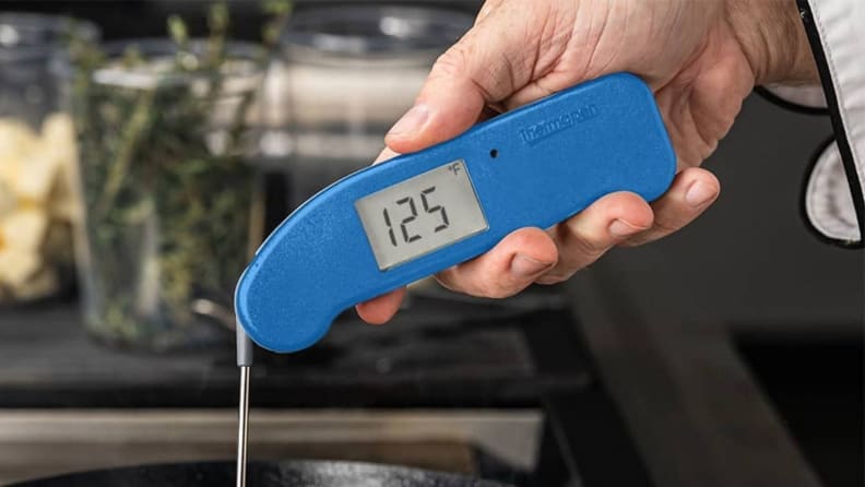 New! ThermoWorks Backlit Thermapen Mk4 Professional Thermocouple Cooking  Thermometer by ThermoWorks RED