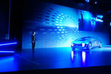 mercedes_cross.jpg