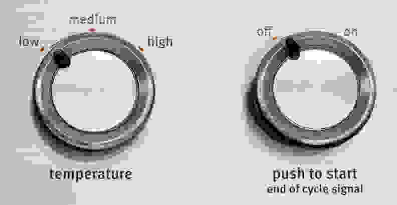 The ability to choose from three different temperature settings is the only control you have over the Maytag Centennial MEDC215EW's cycles.
