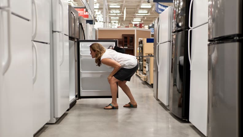 Checking a refrigerator's capacity