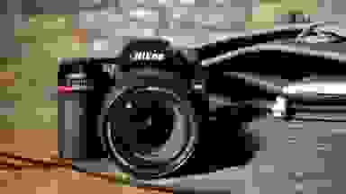 从价值角度来看，尼康D7500是其最具吸引力的单反相机之一。
