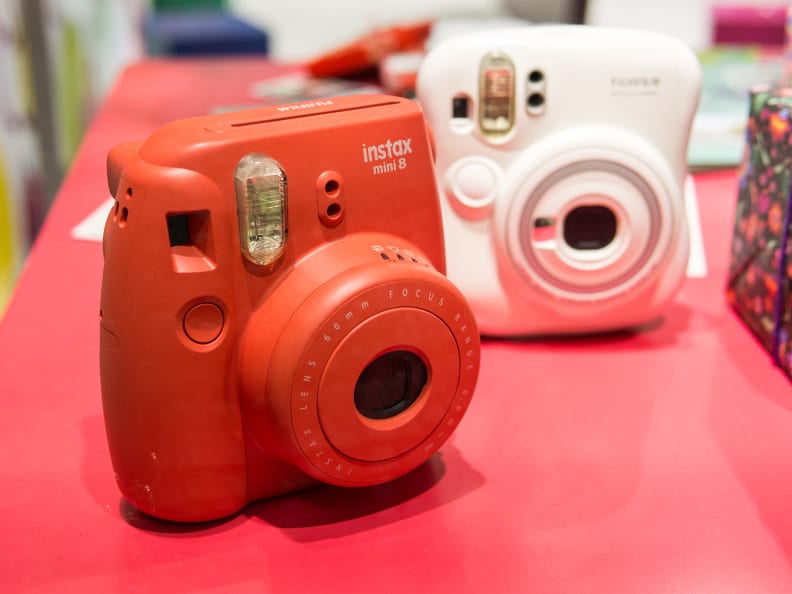 Instax Mini 8 (Raspberry) – In Profile