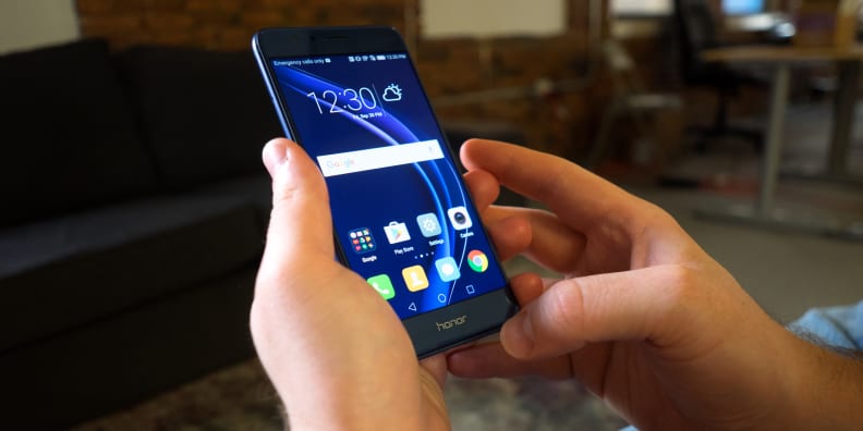 Huawei Honor 8 In Use